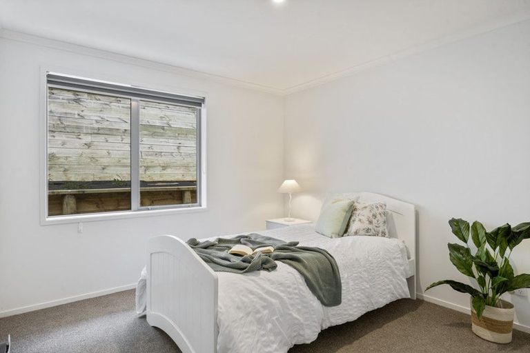 Photo of property in 30b Sycamore Grove, Lower Vogeltown, New Plymouth, 4310