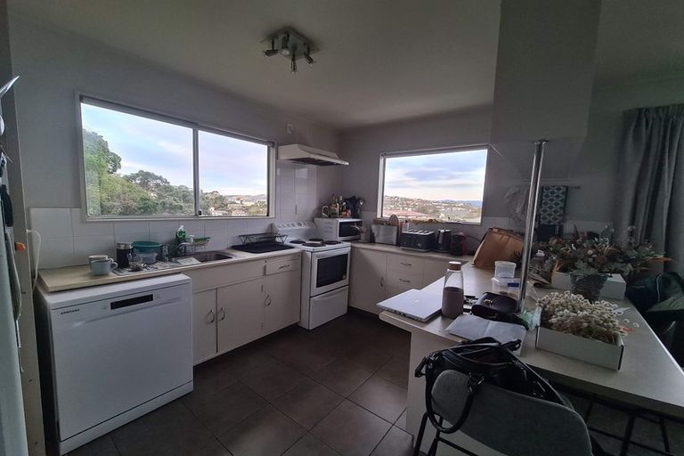 Photo of property in 2/152 Broderick Road, Johnsonville, Wellington, 6037