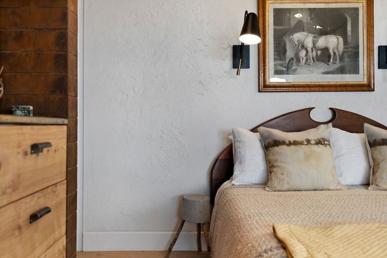 Photo of property in 236 Kiwitahi Road, Helensville, 0875