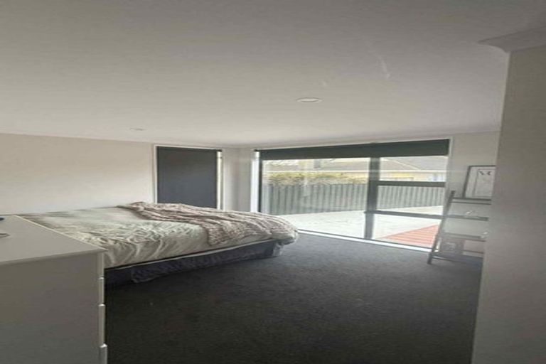 Photo of property in 17 Terry Crescent, Milson, Palmerston North, 4414