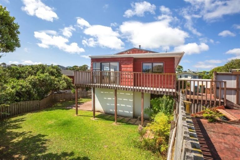 Photo of property in 9 Rothwell Street, Titahi Bay, Porirua, 5022
