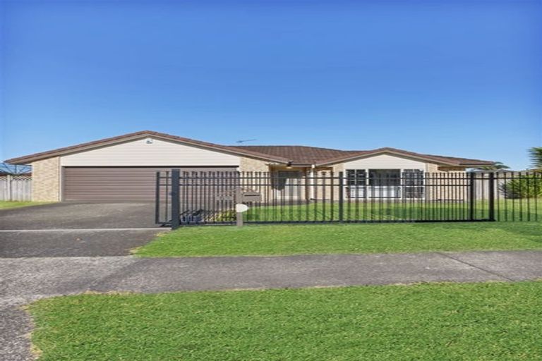 Photo of property in 52 Foxlaw Street, Randwick Park, Auckland, 2105
