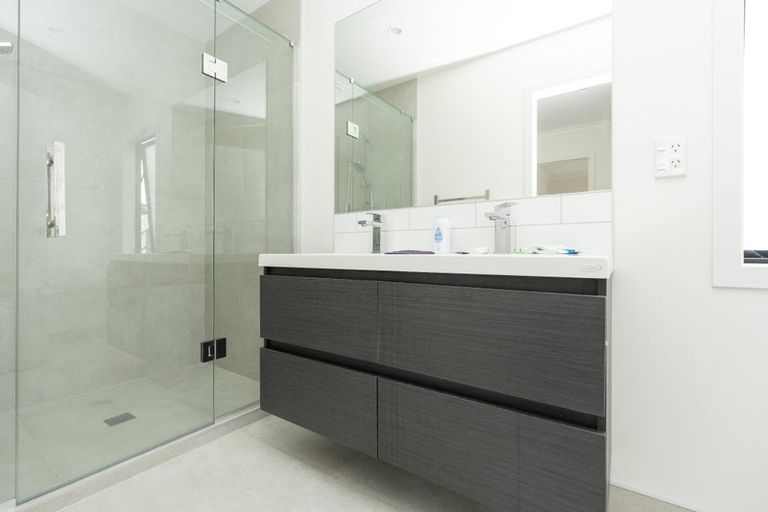 Photo of property in 15u6 Glen Lynne Avenue, Queenwood, Hamilton, 3210