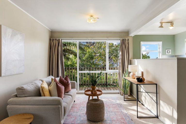 Photo of property in 47b Huntingdon Street, Northland, Wellington, 6012