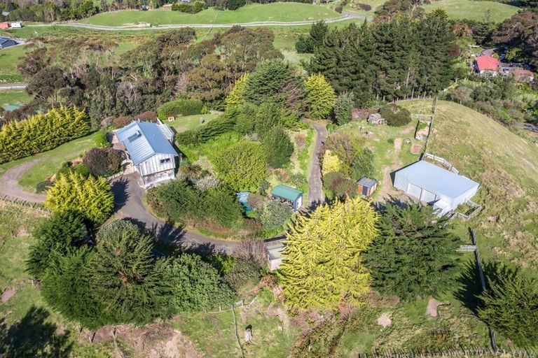 Photo of property in 338 Ngarara Road, Waikanae, 5391
