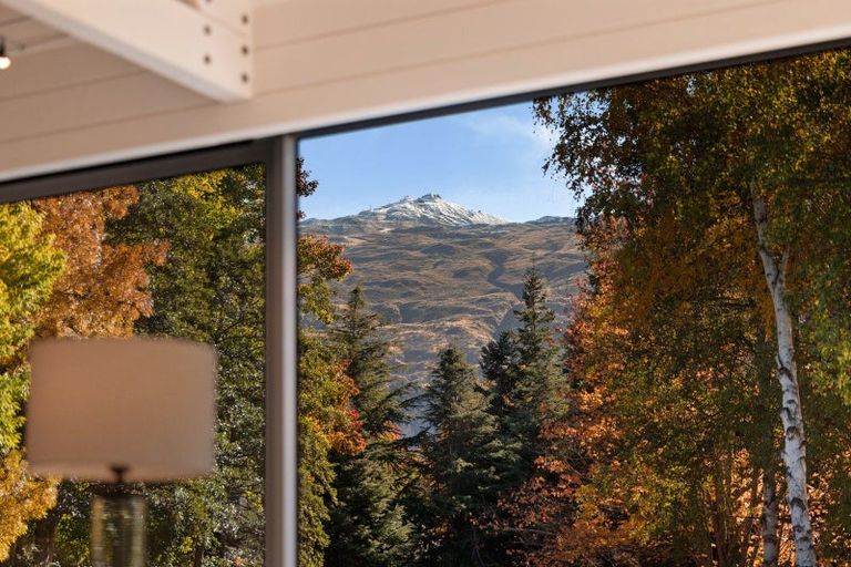Photo of property in 64 Hunter Road, Speargrass Flat, Queenstown, 9371