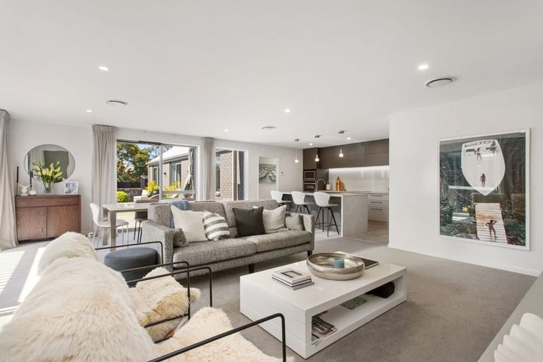 Photo of property in 93 Leistrella Road, Hoon Hay, Christchurch, 8025