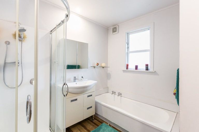 Photo of property in 79 South Karori Road, Karori, Wellington, 6012