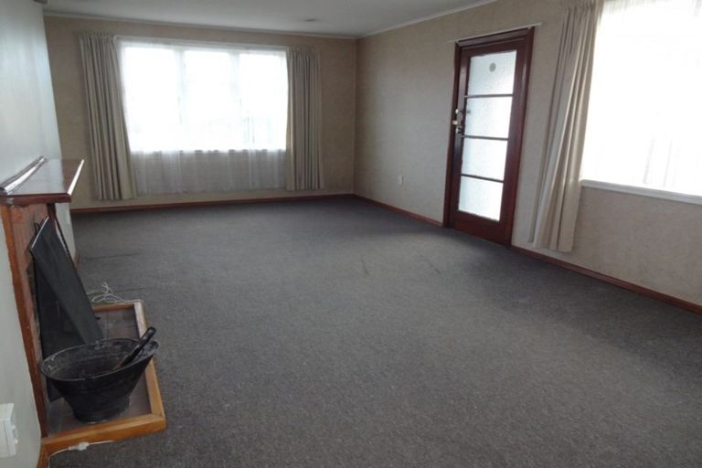 Photo of property in 215 Palmerston Street, Westport, 7825