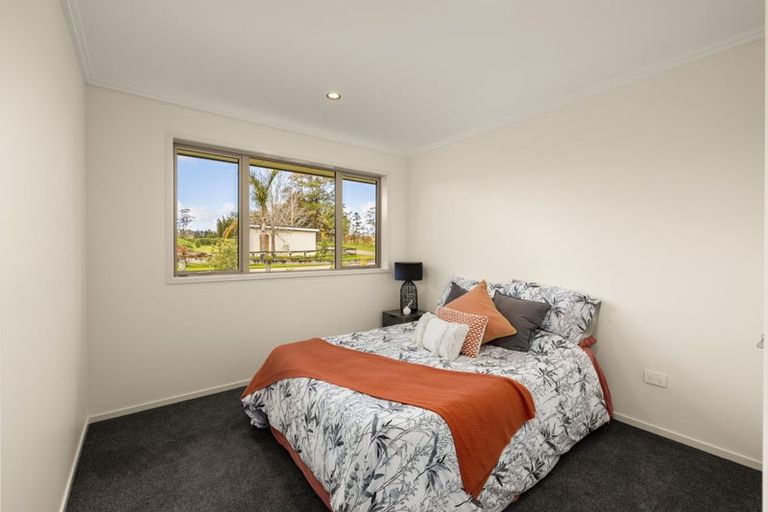 Photo of property in 11a Okura Drive, Kerikeri, 0230