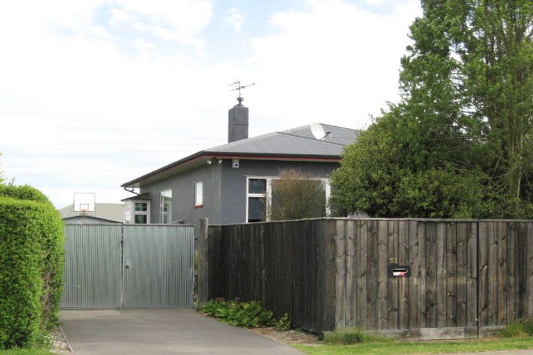 Photo of property in 33 Cam Road, Kaiapoi, 7630