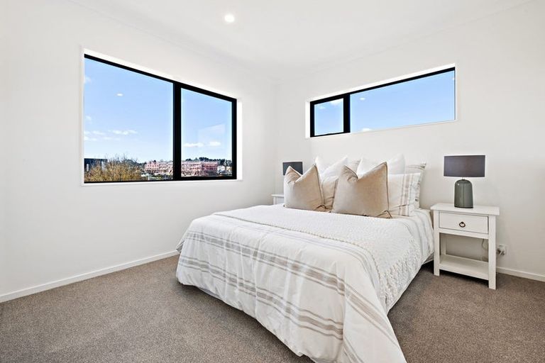 Photo of property in 20 Kilcadden Drive, Flat Bush, Auckland, 2019