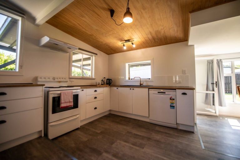 Photo of property in 11 Noble Street, Owaka, 9585