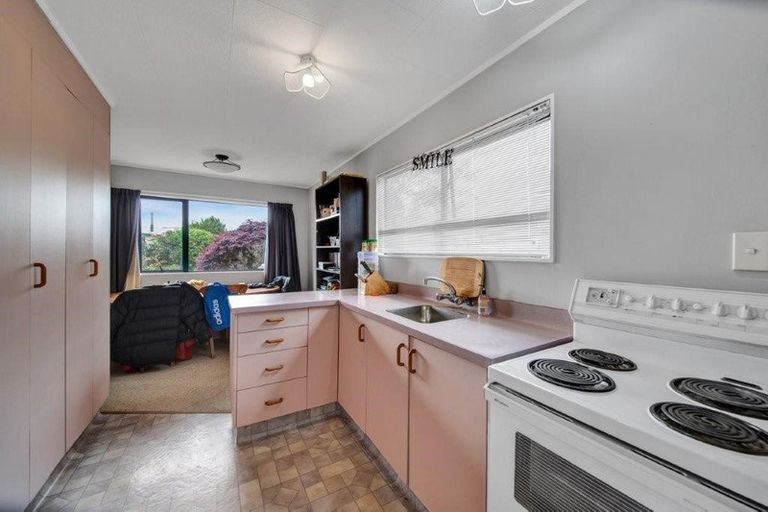 Photo of property in 39 Tawa Street, Hawera, 4610