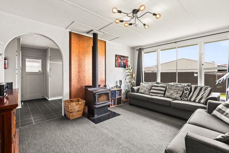 Photo of property in 10 Wallis Place, Onekawa, Napier, 4110