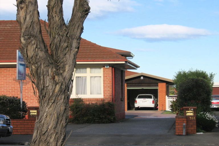 Photo of property in 242 Kennedy Road, Onekawa, Napier, 4110