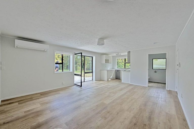 Photo of property in 43 Steel Road, Ararimu, Drury, 2579