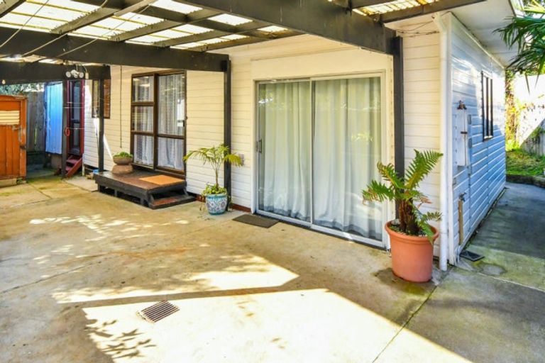 Photo of property in 2/79 Cambridge Terrace, Papatoetoe, Auckland, 2025