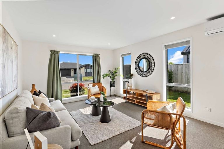 Photo of property in 9 Longcot Drive, Rolleston, 7615