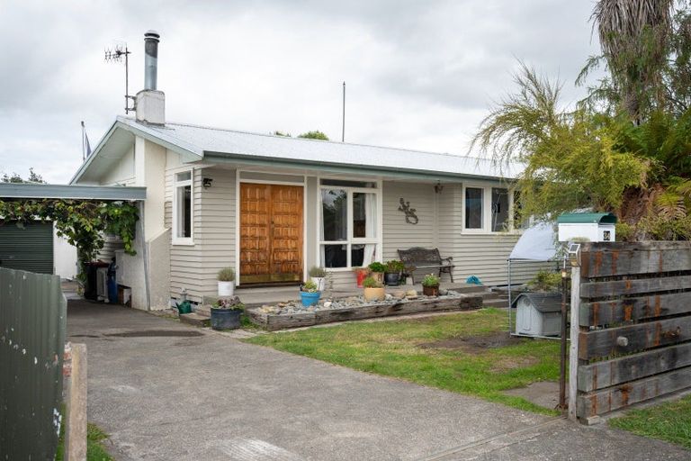 Photo of property in 34 Elliott Crescent, Havelock North, 4130