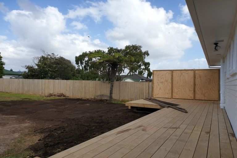 Photo of property in 25 Hill Crescent, Papakura, 2110