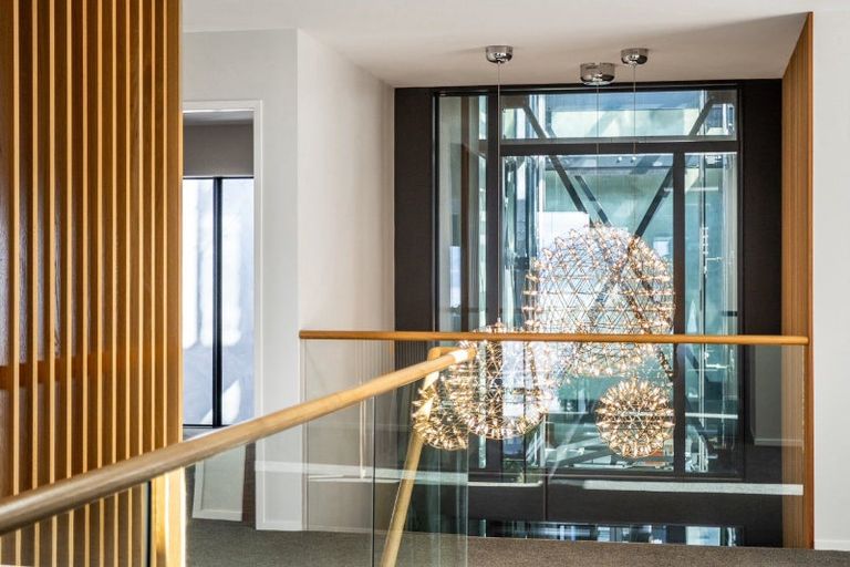 Photo of property in 14 Shalimar Crescent, Khandallah, Wellington, 6035