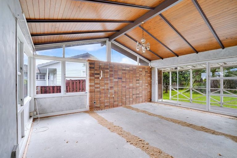 Photo of property in 152 Sandwich Road, St Andrews, Hamilton, 3200