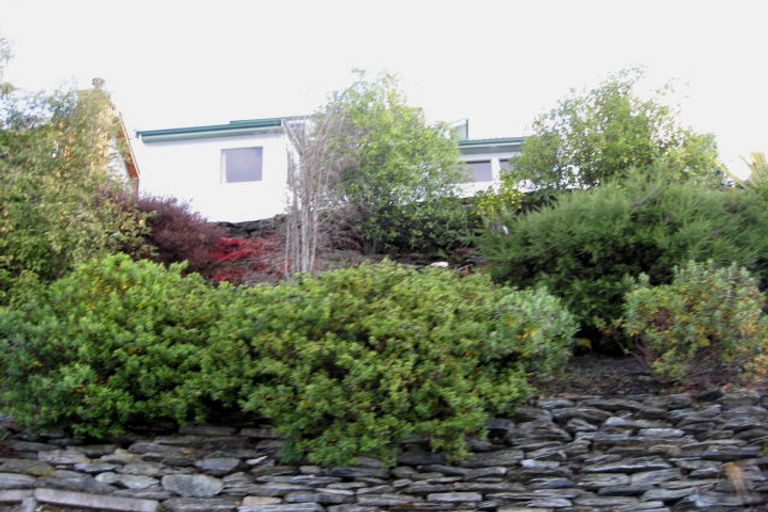 Photo of property in 5 Golden Terrace, Queenstown, 9300