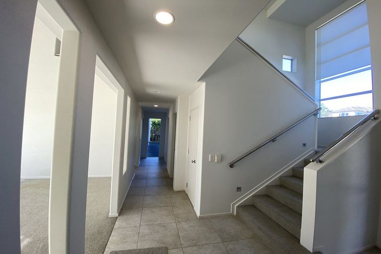 Photo of property in 22 Pine Harbour Parade, Beachlands, Auckland, 2018