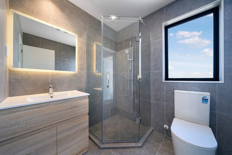 Photo of property in 23 Puhikawa Street, Massey, 0614