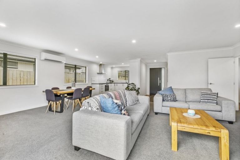 Photo of property in 3 Cowell Crescent, Pyes Pa, Tauranga, 3112