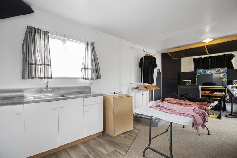 Photo of property in 145 Esplanade, Te Kuiti, 3910