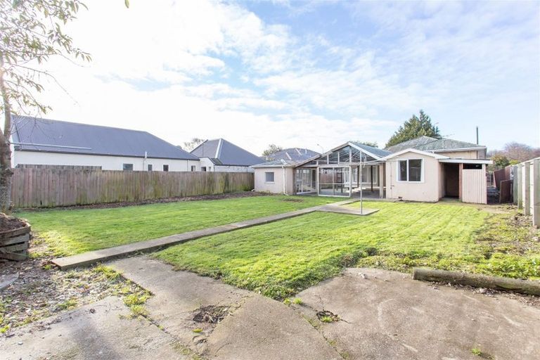 Photo of property in 229 Cranford Street, St Albans, Christchurch, 8014
