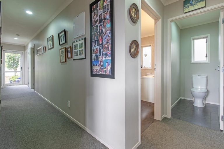 Photo of property in 27d Nelson Street, Waipukurau, 4200