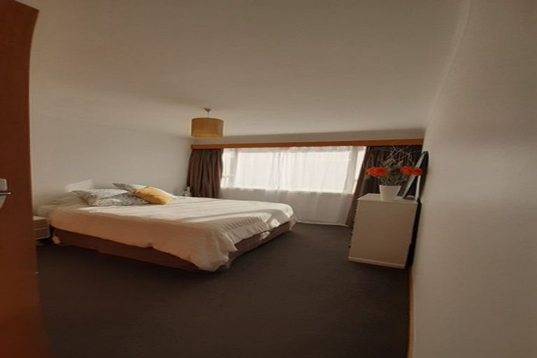Photo of property in 23 Prestons Road, Redwood, Christchurch, 8051