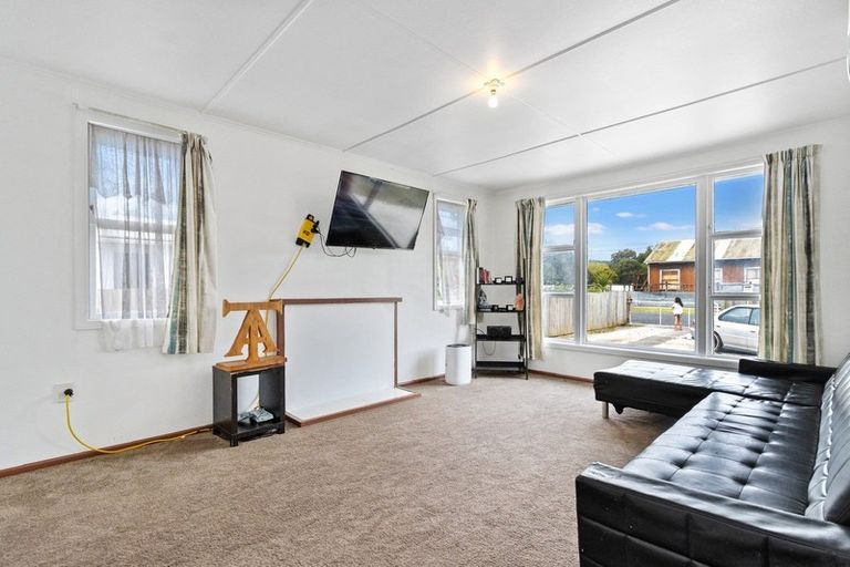 Photo of property in 145 Esplanade, Te Kuiti, 3910