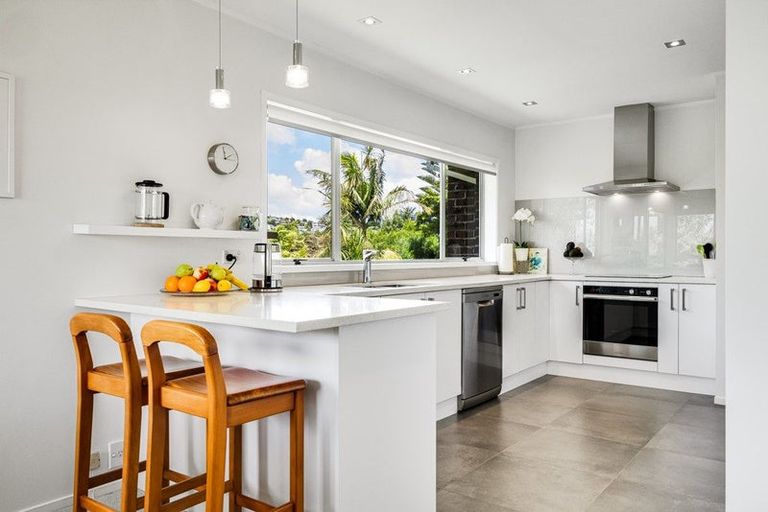 Photo of property in 27 Redwing Street, Browns Bay, Auckland, 0630