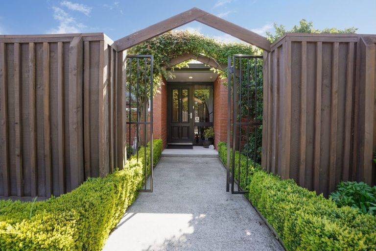 Photo of property in 9a Darroch Street, Belfast, Christchurch, 8051