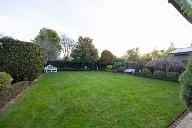 Photo of property in 244 Victoria Avenue, Hokowhitu, Palmerston North, 4410