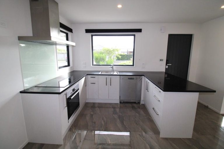 Photo of property in 150 Awatea Road, Wigram, Christchurch, 8025