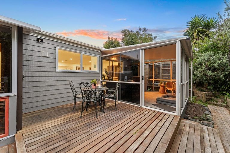 Photo of property in 21 Hinemoa Place, Snells Beach, 0920