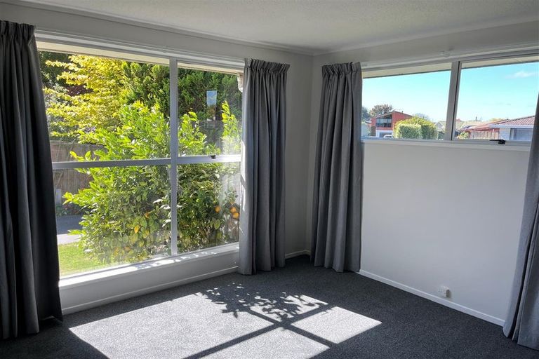 Photo of property in 1/7 James Condon Place, Redwood, Christchurch, 8051