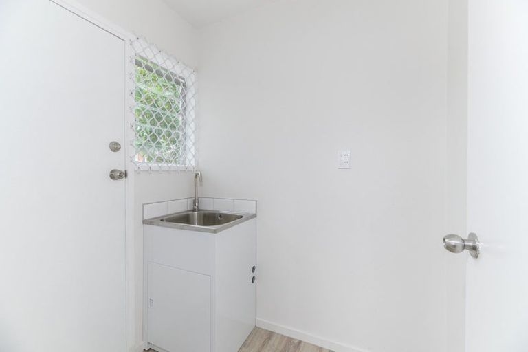 Photo of property in 5/126 Lynwood Road, New Lynn, Auckland, 0600