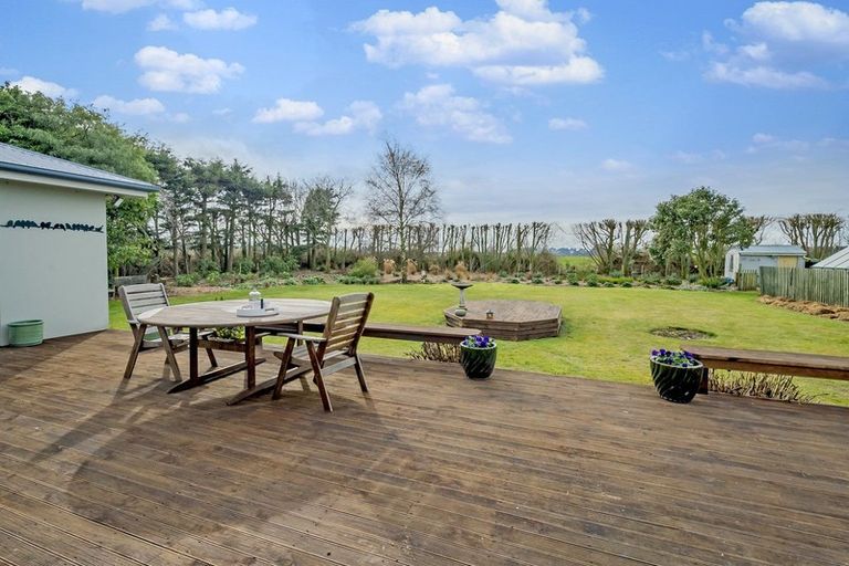 Photo of property in 75 Cowans Road, Leeston, 7683