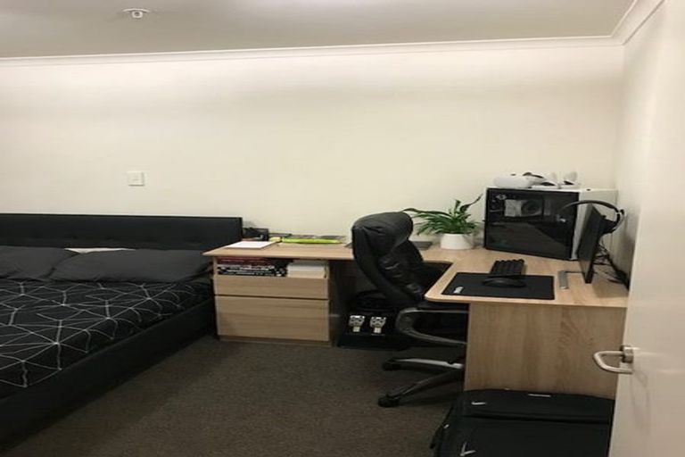 Photo of property in Monvie Apartments, 101/15 Holland Street, Te Aro, Wellington, 6011