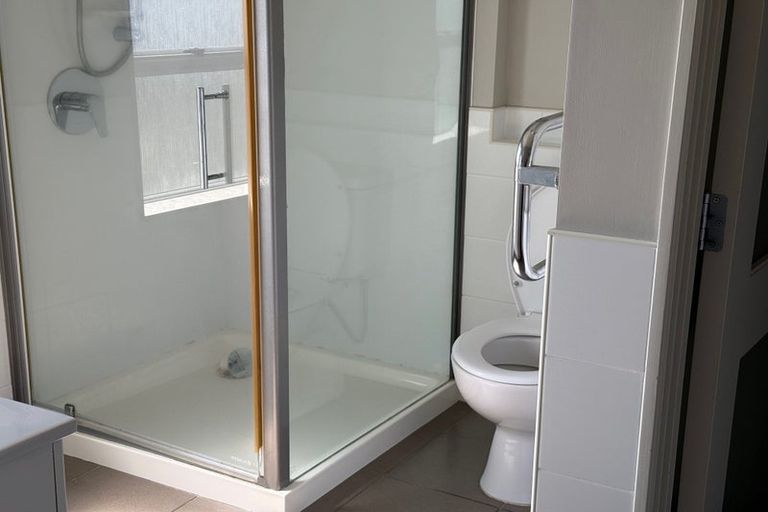 Photo of property in 1 Otupai Street, Two Mile Bay, Taupo, 3330