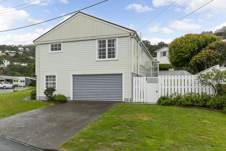 Photo of property in 94 Warwick Street, Wilton, Wellington, 6012