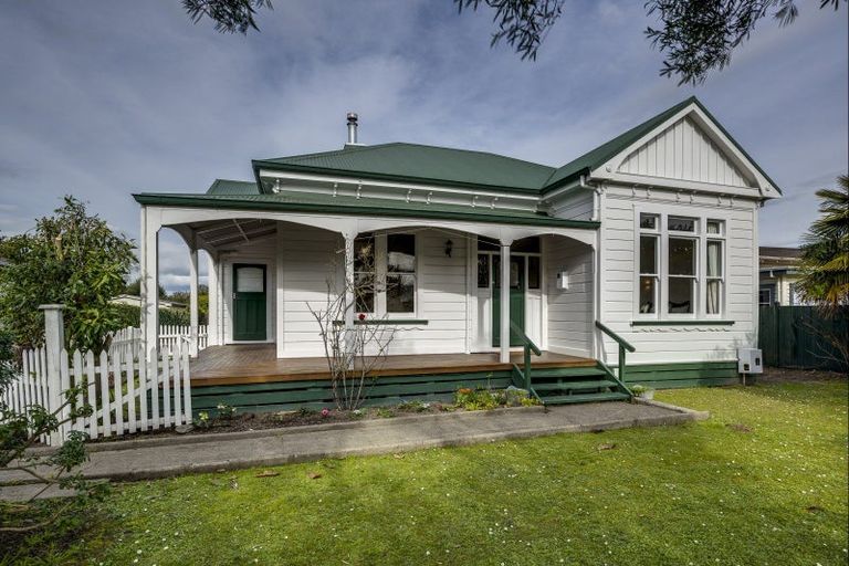 Photo of property in 502a Charles Street, Saint Leonards, Hastings, 4120