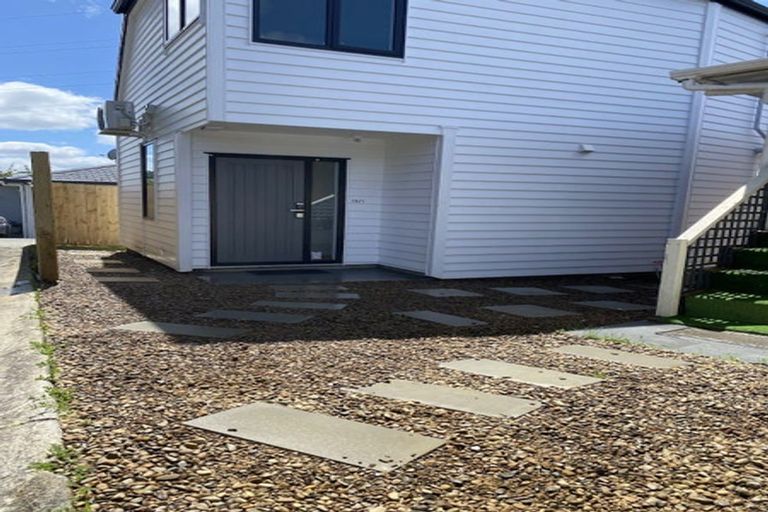Photo of property in 15 Kiernan Place, Kelston, Auckland, 0602