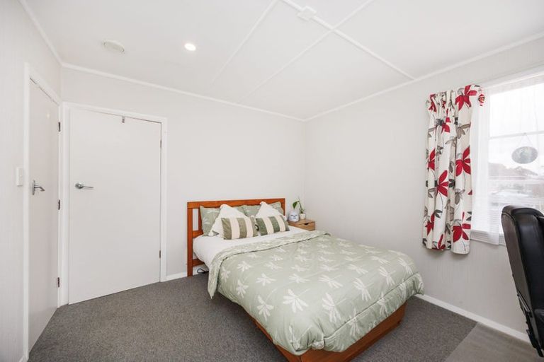 Photo of property in 14 Humber Street, Roslyn, Palmerston North, 4414